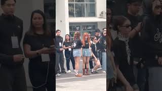 Download lagu BINI All set and ready to smash it at OVO Arena Wembley London!💯🙌🏻 #BINIverseLondon #BINI mp3