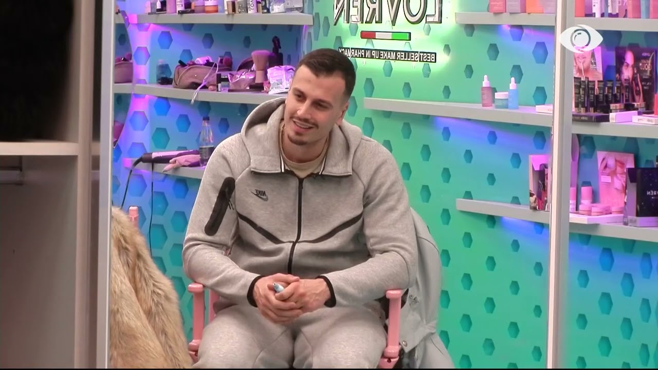 “Mua më tha je lojtarja më e fortë, tani lart e poshtë…”/ Selin bisedon me Mateon për Kristin
