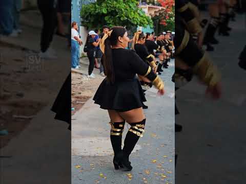 Bella Cachiporrista de San Vicente's Music Sound#sanvicente #elsalvador #cachisporrista