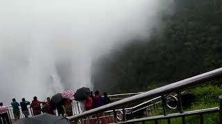preview picture of video 'Jog falls in August 2018'