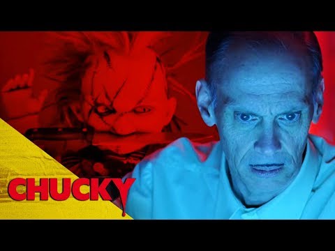 "Say Cheese!" Chucky vs The Paparazzi