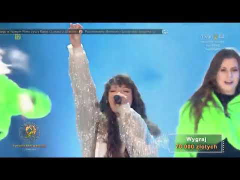 Viki Gabor- Superhero - Sylwester Marzeń z Dwójką Zakopane 2019 / 2020