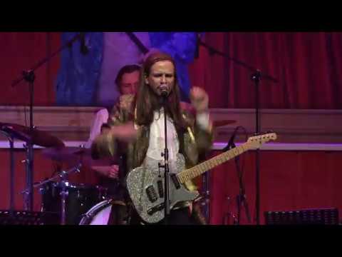 10. Dresdner Neujahrssingen - Prince "Kiss" mit Adrian Röbisch