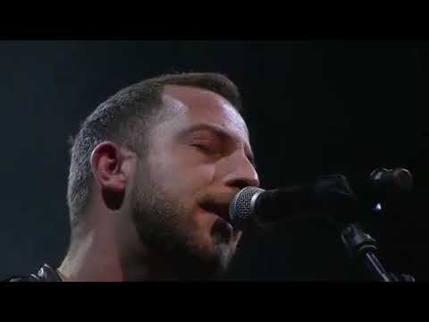 James Morrison  perform Broken Strings  ( live on The 2019 EURid .eu Web Awards)
