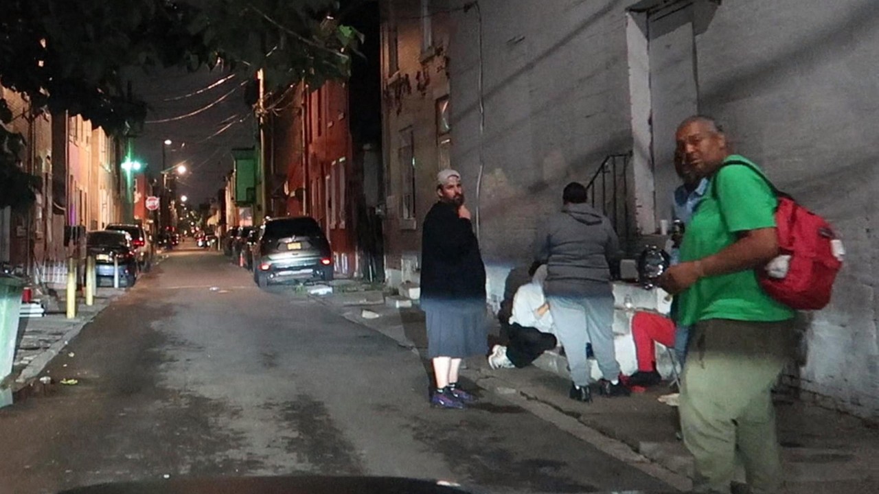 EXPLORING PHILADELPHIA'S FENTANYL INFESTED  HOOD AT NIGHT