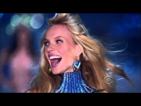 Maroon 5 (Moves Like Jagger) x Victoria's Secret 2011