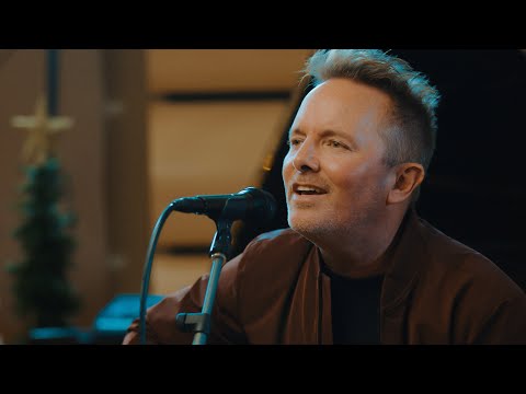 Thumbnail for O Come Let Us Adore Him video