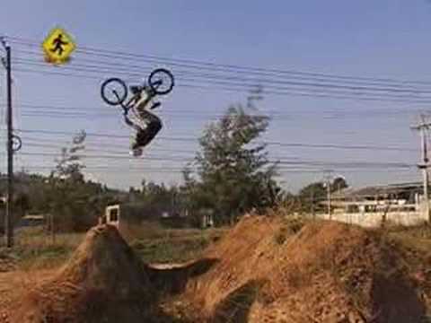 VIA DE ESCAPE " PROFILE PACHUCO "