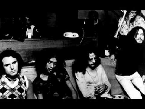 download lagu mp3 mp4 Cosas Mias Los Abuelos De La Nada, download mp3 Cosas Mias Los Abuelos De La Nada free downloadn, video klip Cosas Mias Los Abuelos De La Nada