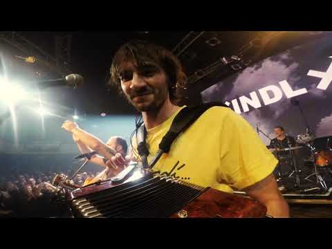 Petr Lüftner - Předskokan aneb turné z pohledu harmonikáře