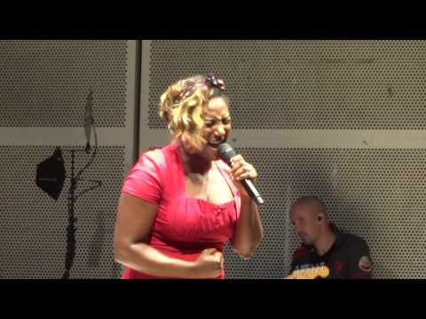 Edsilia Rombley - Love never felt so good