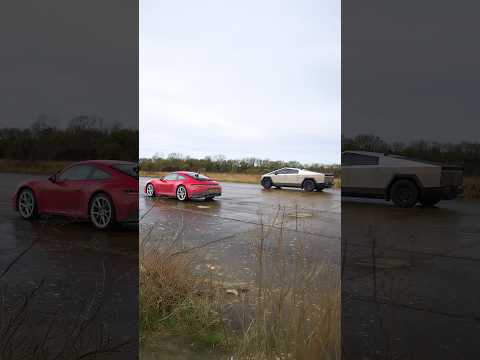 Porsche 911 Carrera vs Tesla Cybertruck Dual-Motor!