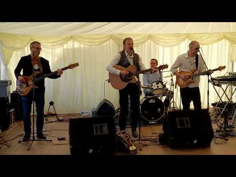 Geordie Jack & The Jack's - Still Burnin'