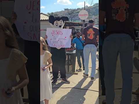 Culto ao ar livre na cidade de Matipó-MG
