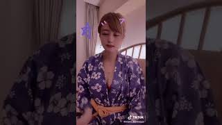 【TikTok】美人の浴衣の隙間から下着
