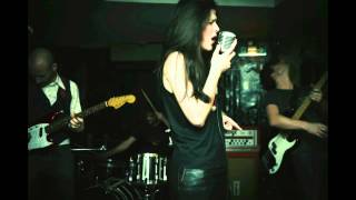 WAITING FOR THE ROYALTIES - HURRY 'CAUSE I WANNA DANCE