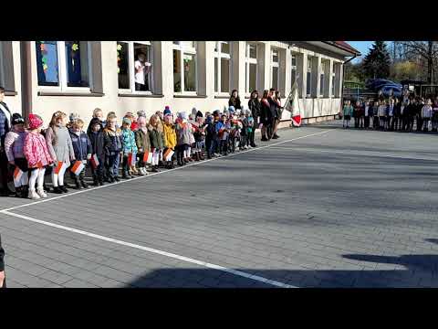 Szkoła do hymnu - SP Szyk 2021 r.