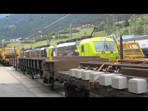 Brennerbahn: 🌈ROLA-Züge zwischen Bauzügen im Bahnhof Matrei am Brenner & 🌈Regenbogen zum Schluss