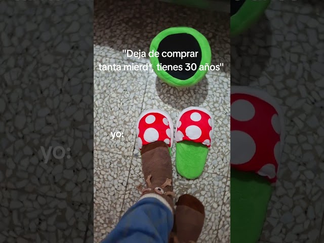 Vídeo relacionado con Super Mario Pantuflas Nintendo niños y niñas, zapatillas de lana con forro polar para niños, zapatillas de andar por casa, Azul, 34-35 EU