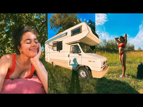 Dream or nightmare? First month living in my 33 year old Camper Van RV 🚌 🌞