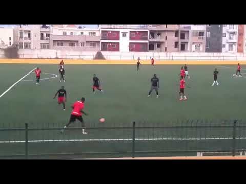 Regardez ce magnifique but de AMATH Fall face à l’équipe de BAYAL SALL à couper le souffle....