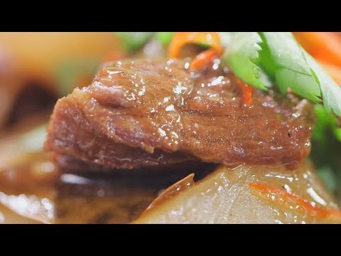 Braised Beef Brisket with Radish in Chu Hou Sauce