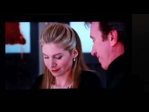 The Santa Clause 2 Scott gave a Christmas present Baby Doll to Carol 🎁🎄