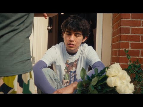 Video thumbnail for RUNNING BACK 2 YOU!