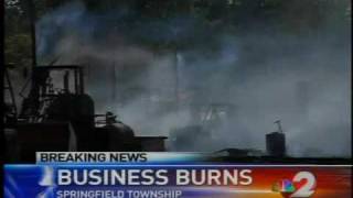 preview picture of video 'Business burns in Springfield Twp.'