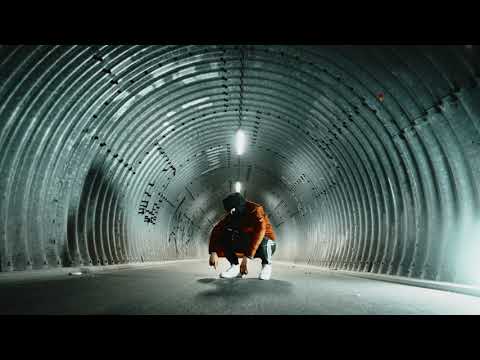 Monny - Flawless (prod. Young White) [Official Music Video]