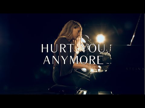 Sylvia Aimee - Hurt You Anymore (Live Acoustic Piano)