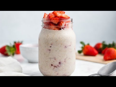 Strawberry Overnight Oats Recipe
