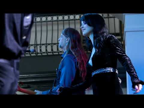 FreshWaterSharks - Black Velvet