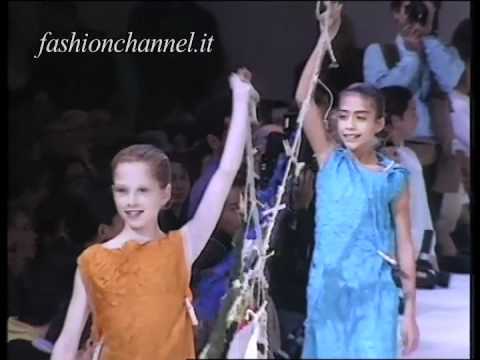 "Issey Miyake" Spring Summer 1992 Paris 3 of 4 Pret a Porter Woman by FashionChannel