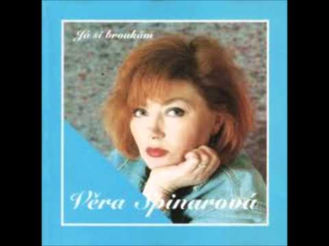 Věra Špinarová - Proklatě nízko