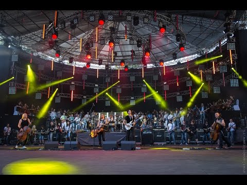 Steve Vai, Apocalyptica, Russian Guitarists and Cellists - Kashmir (Live 2016, Moscow)