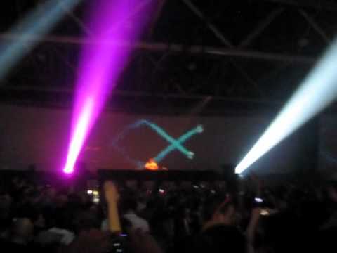 Energy 2011 - Ferry Corsten playing Binary Finary - 1999 (Gouryella Remix) [HQ Audio]