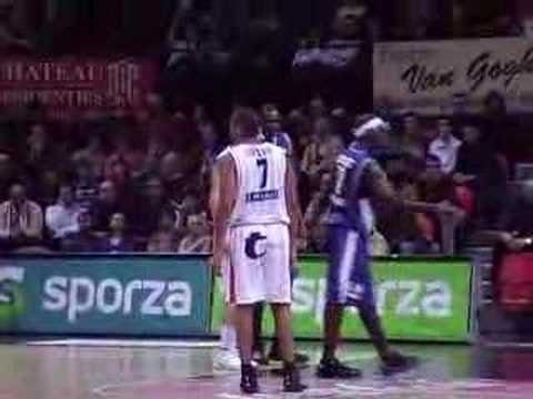 16 24-11-07 BCO-Bree - Vrijworpen Jerry Green.mpg