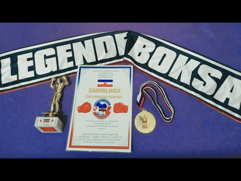 Boks legende-20.27.1.23.Dusan Milosavljevic,izvodi pesme Tome  i Sabana B.original.