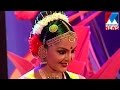Manju Warrier Performing Dance Kerala Can Manorama News