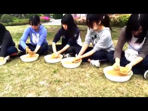 国際学科 泥だんご作り