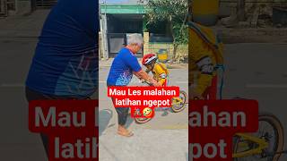 Download lagu Mau Les malahan latihan ngepot🚴‍♂️🤣#shorts#shortvideo#sepeda#ahsan mp3