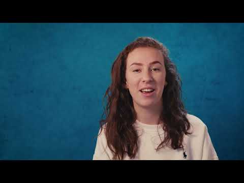 Alicia discusses the BA Economics with a Placement Year course play video