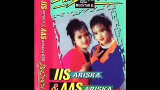 Download lagu Dua Selera / Iis Ariska & Aas Ariska (original) mp3 Download lagu Dua Selera / Iis Ariska & Aas Ariska (original) mp3
