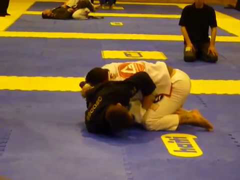 Oli Geddes vs Norbit Nowak - BJJ British Open 2010 - Brown Adult - Open