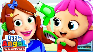 Download lagu Selamat Datang di Salon Kecantikanku | Kartun Anak | Little Angel Bahasa Indonesia mp3