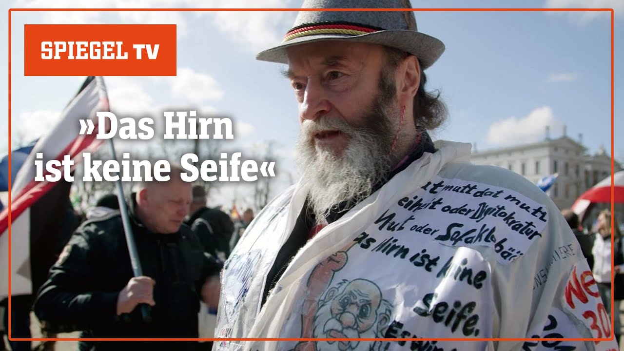 Kaiser, König, Kokolores: »Reichsbürgertreffen« in Schwerin | SPIEGEL TV