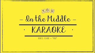 IN THE MIDDLE - Dodie Clark: Instrumental/Karaoke