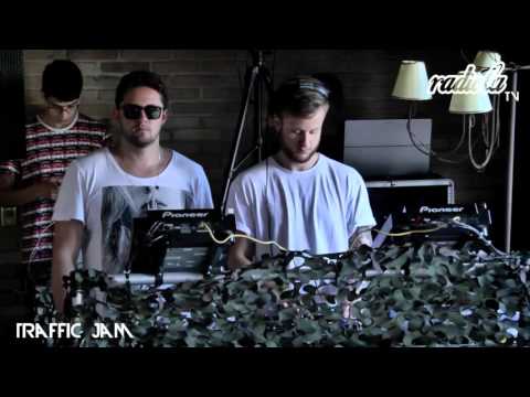 RadiolaTV001 - Traffic Jam