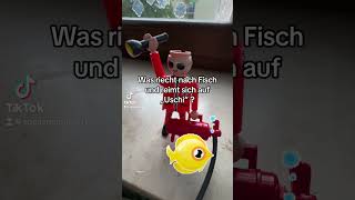 Was riecht nach Fisch und reimt sich auf Uschi? #flachwitz #schwarzerhumor #witzig #shorts